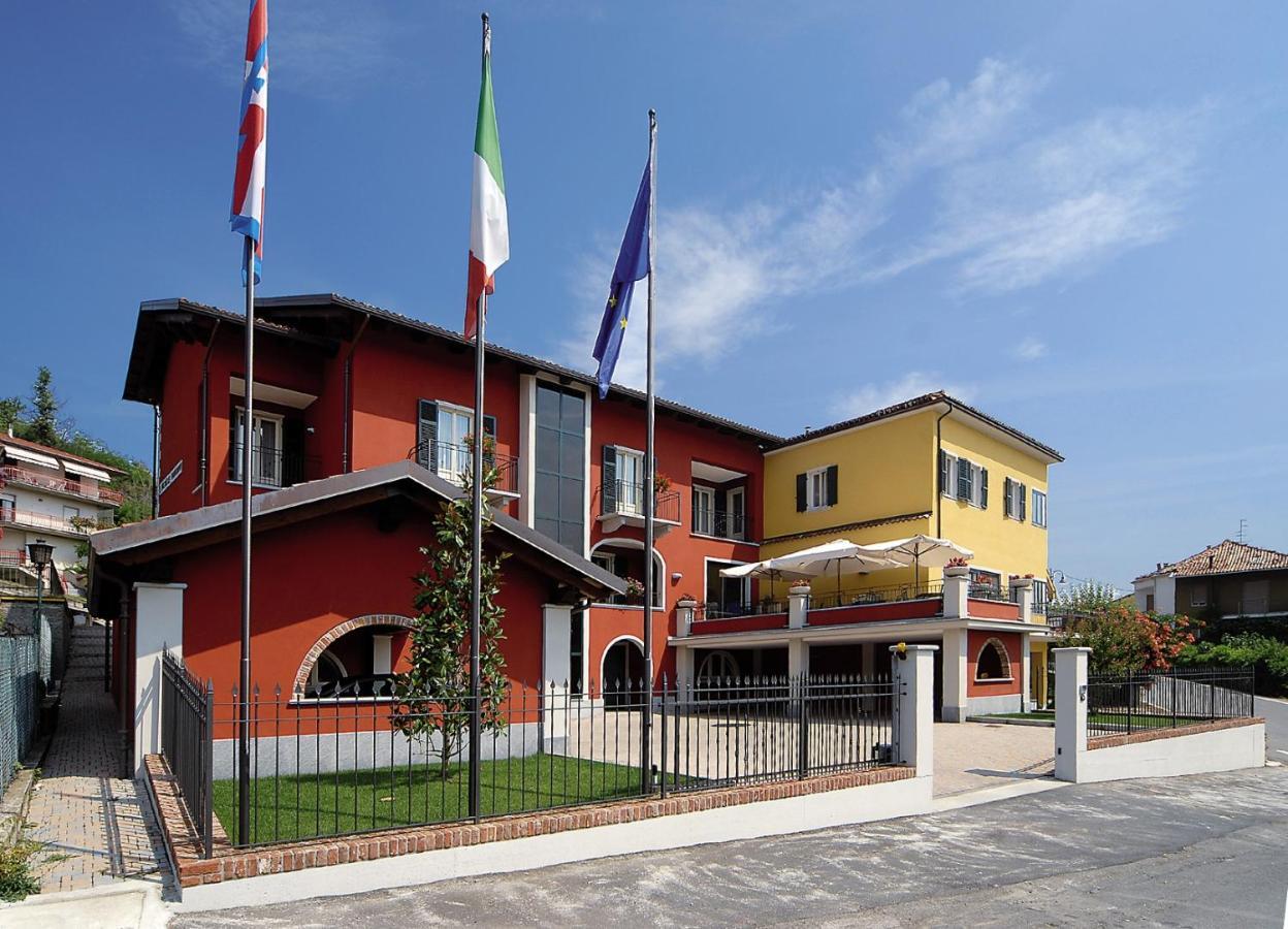 Hotel Ristorante Del Peso San Michele Mondovi エクステリア 写真